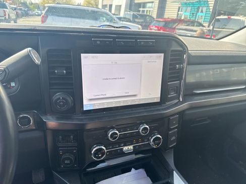 Used 2024 Ford F350 Lariat w/ Lariat Ultimate Package AWD/4WD image 16