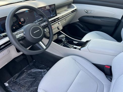 New 2026 Hyundai Tucson SE image 11