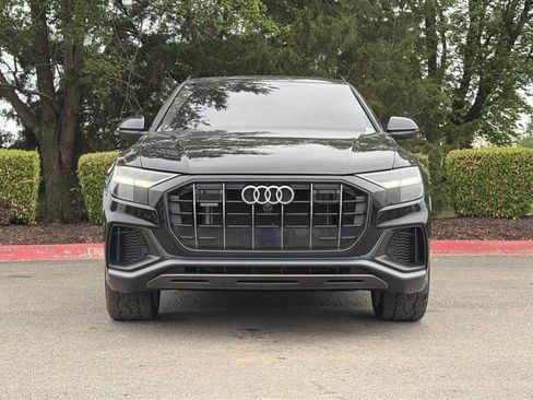 Used 2022 Audi Q8 Premium Plus image 11