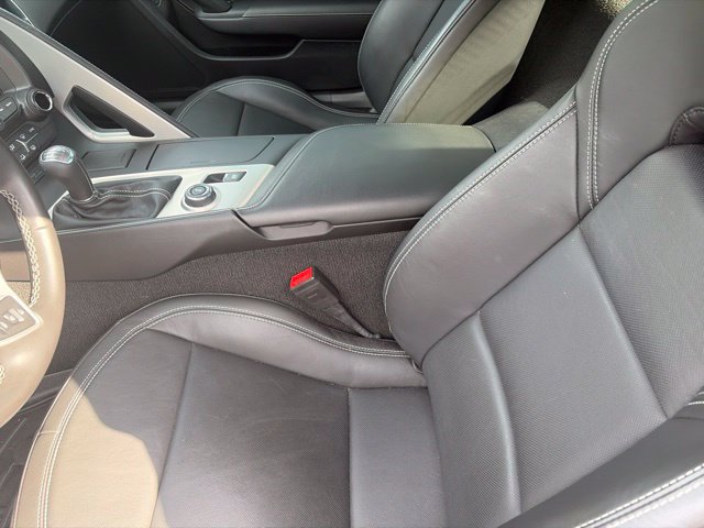 Used 2015 Chevrolet Corvette Stingray Coupe w/ Battery Protection Package RWD image 8