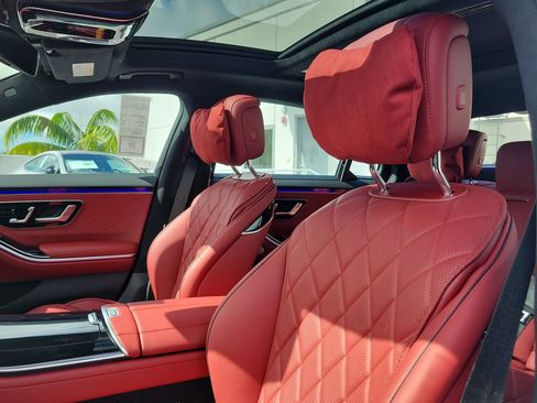 New 2026 Mercedes-Benz S 580 4MATIC Sedan image 22