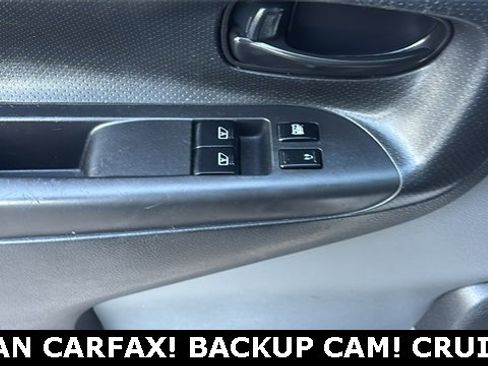 Used 2020 Nissan NV200 SV image 10