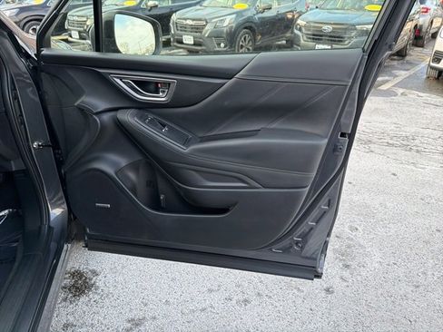 Used 2023 Subaru Forester Touring image 22