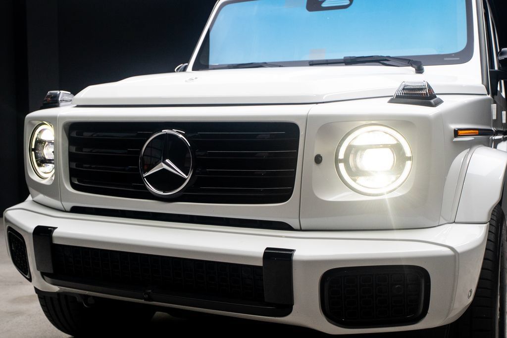 Used 2025 Mercedes-Benz G 580 w/ EQ Technology image 5