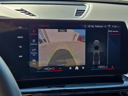 Certified 2026 BMW X2 xDrive28i image 18