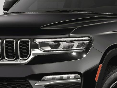 New 2025 Jeep Grand Cherokee Limited image 14
