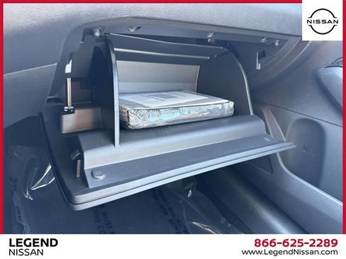 Used 2025 Nissan Altima 2.5 SR image 30