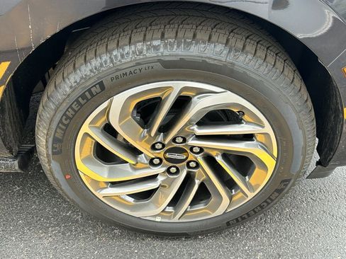 New 2026 Lincoln Navigator Reserve AWD/4WD image 5