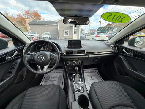 Used 2015 MAZDA MAZDA3 i Touring image 25