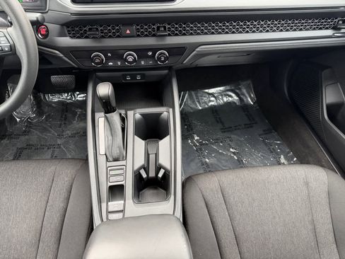 Used 2023 Honda Accord LX image 16