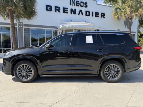 Used 2026 Lexus TX 350 FWD w/ Convenience Package image 3