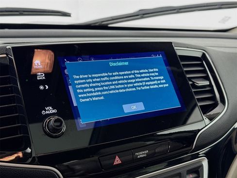 Used 2022 Honda Pilot Touring image 12