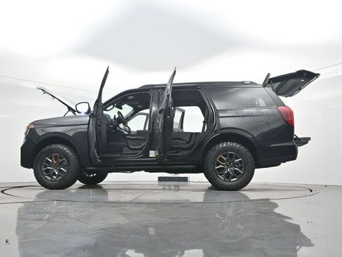 New 2026 Ford Expedition Tremor image 52