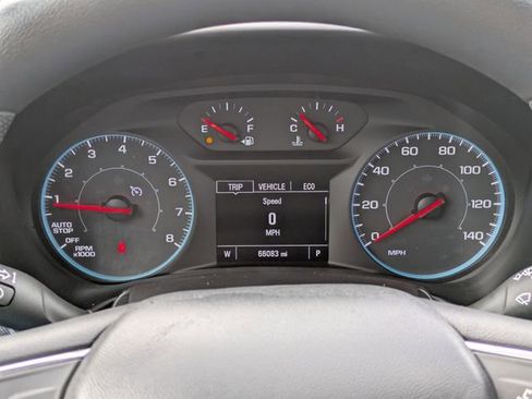 Used 2020 Chevrolet Equinox LS image 22