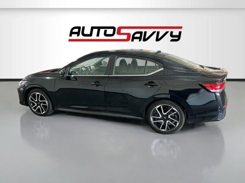 Used 2025 Nissan Sentra SR FWD image 4