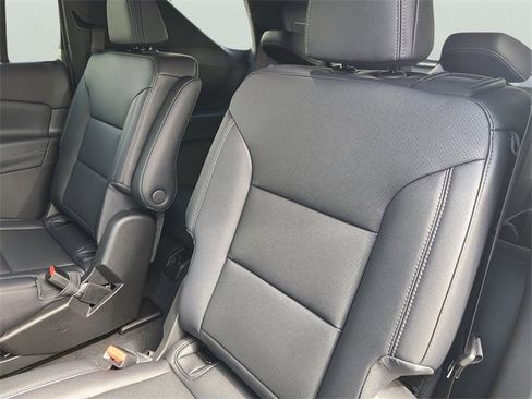 New 2026 Chevrolet Traverse LT w/ Driver Confidence Package image 14