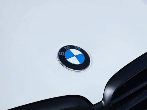 Used 2025 BMW X5 M Competition w/ Executive Package image 11