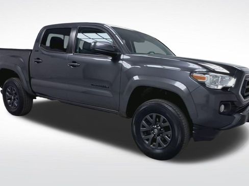 Certified 2023 Toyota Tacoma SR5 w/ Black Out Package (TMS) AWD/4WD image 2