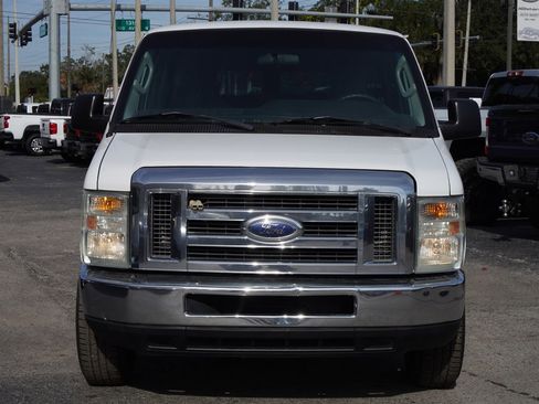 Used 2011 Ford E-350 and Econoline 350 XLT image 10
