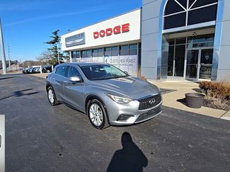 Used 2017 INFINITI QX30 Base video 1