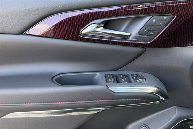 New 2027 Chevrolet Traverse RS AWD/4WD image 11