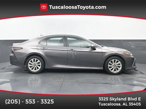 Used 2023 Toyota Camry LE FWD image 1