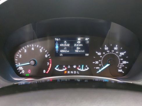 Used 2022 Ford Escape SEL image 19