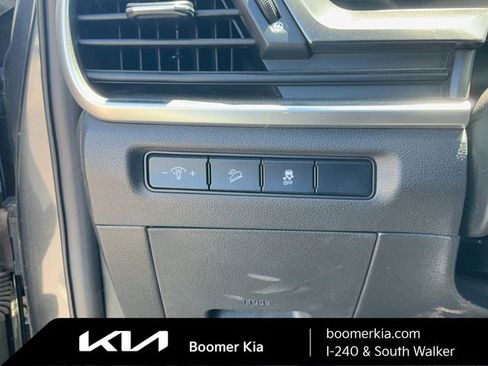 Used 2024 Kia Telluride S w/ S Sunroof Package FWD image 19