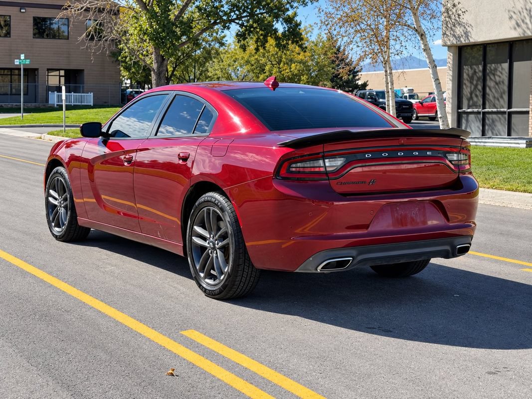 Used 2019 Dodge Charger SXT w/ Plus Group AWD/4WD image 3