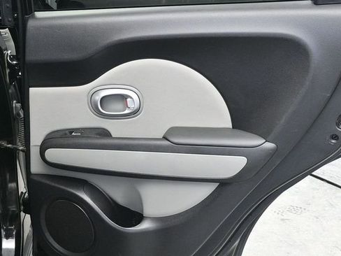 Used 2019 Kia Soul image 11