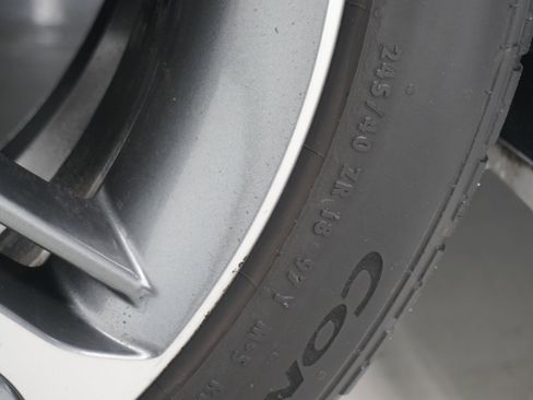 Used 2016 Hyundai Veloster Turbo image 23