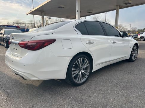 Used 2018 INFINITI Q50 Sport w/ Sensory Package (Sport) AWD/4WD image 13