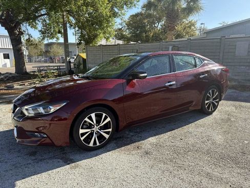 Certified 2018 Nissan Maxima Platinum image 2