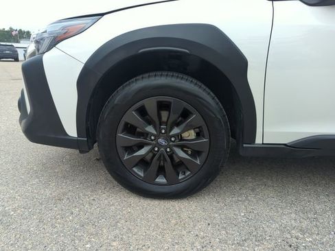 Used 2025 Subaru Outback Onyx Edition AWD/4WD image 30