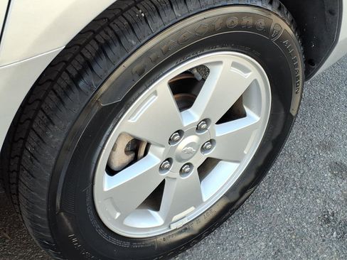 Used 2011 Chevrolet Impala LT FWD image 10