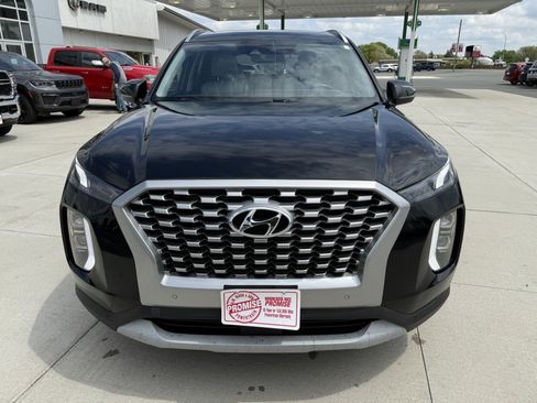 Used 2021 Hyundai Palisade SEL w/ Premium Package AWD/4WD image 3