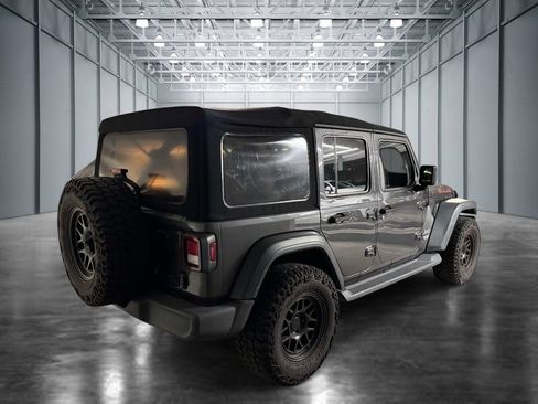 Used 2020 Jeep Wrangler Unlimited Sport S AWD/4WD image 5