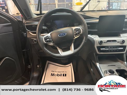 Used 2024 Ford Explorer XLT w/ Equipment Group 202A RWD image 15