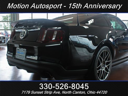 Used 2012 Ford Mustang Shelby GT500 w/ SVT Performance Pkg image 10