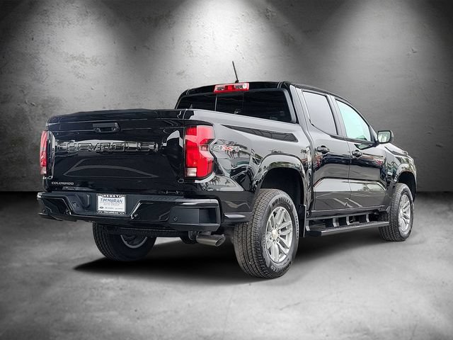 New 2026 Chevrolet Colorado LT w/ LT Convenience Package AWD/4WD image 3