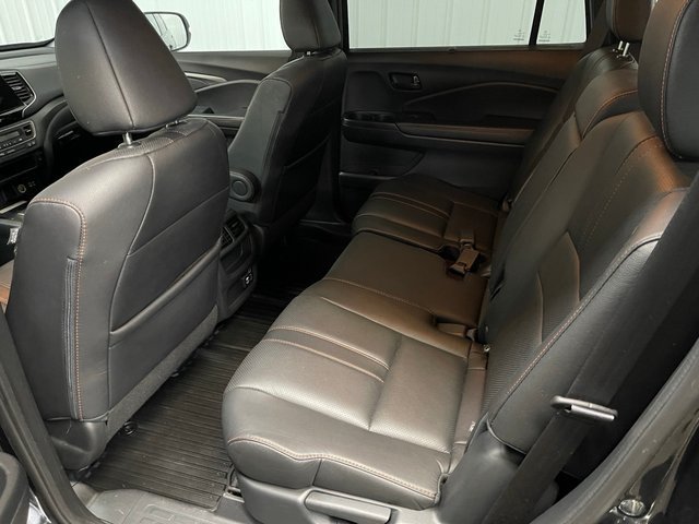 Used 2023 Honda Passport TrailSport image 16
