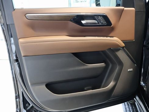 New 2026 Chevrolet Tahoe High Country image 12