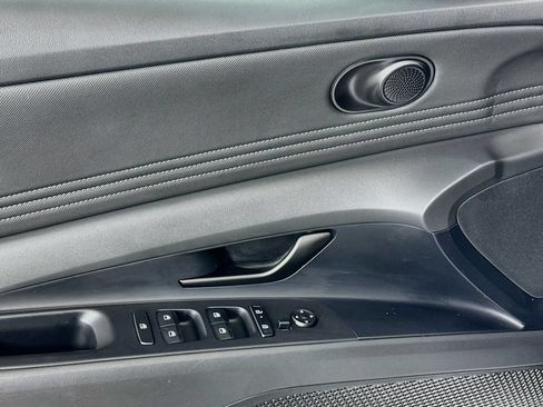 Certified 2026 Hyundai Elantra Sport FWD image 17