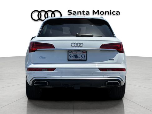 Used 2023 Audi Q5 2.0T Premium Plus w/ Premium Plus Package AWD/4WD image 7