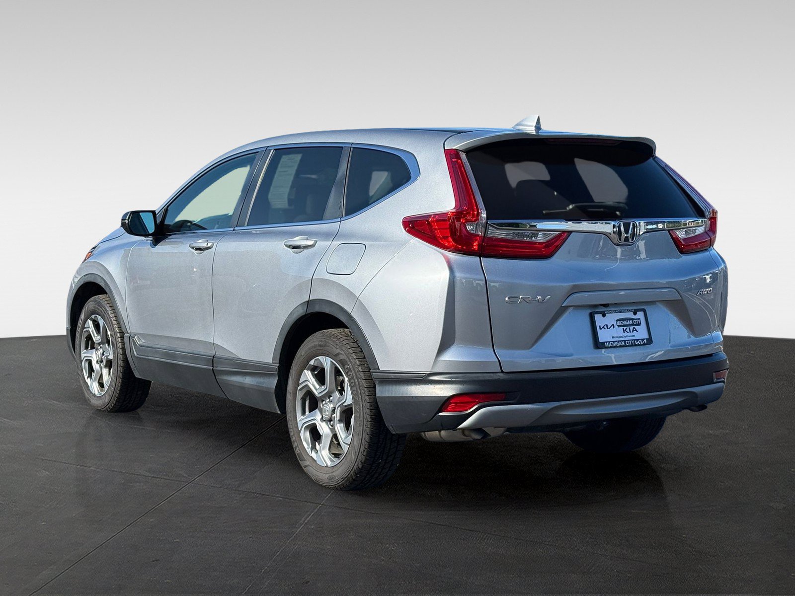 Used 2018 Honda CR-V EX image 7
