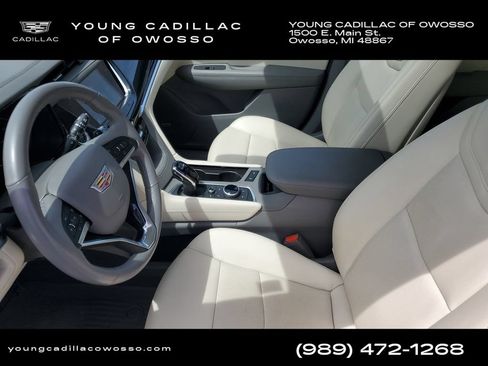 Certified 2025 Cadillac XT6 Premium Luxury w/ LPO, Floor Liner Package AWD/4WD image 7