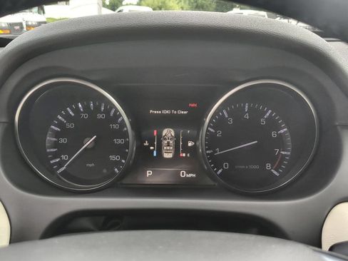 Used 2016 Land Rover Discovery Sport HSE Luxury AWD/4WD image 11