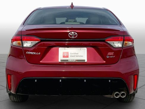 Certified 2026 Toyota Corolla SE w/ SE Premium Package FWD image 5