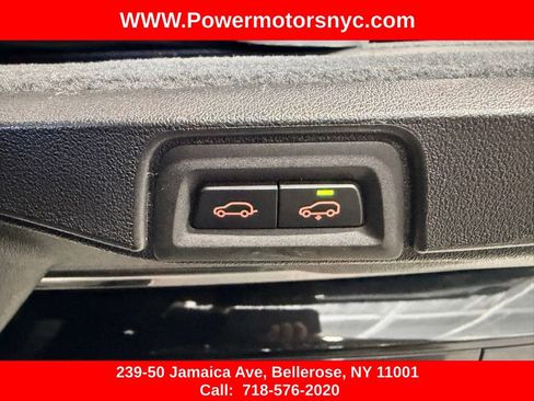 Used 2021 BMW X7 xDrive40i w/ Premium Package AWD/4WD image 26