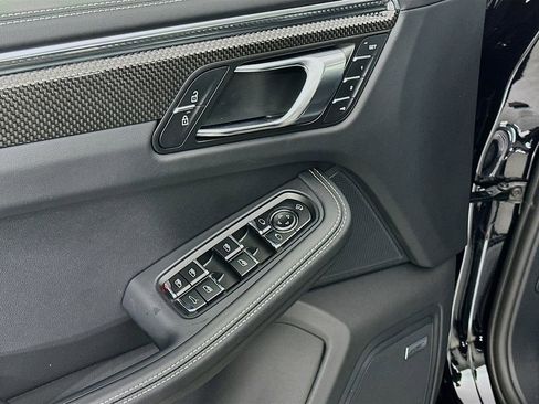 New 2026 Porsche Macan GTS AWD/4WD image 20